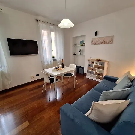Bilocale La Dolcevita Sestri Ponente Aeroporto Appartement *