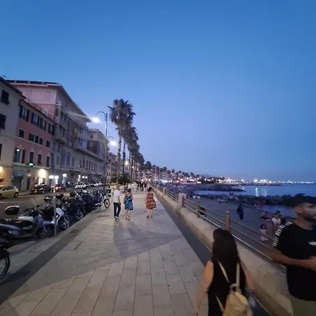 Bilocale La Dolcevita Sestri Ponente Aeroporto *